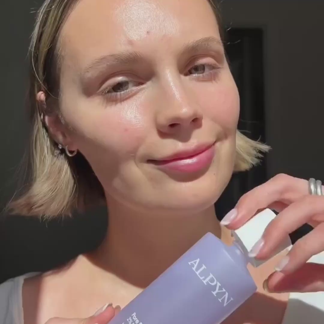 Load video: Pore Perfecting Liquid